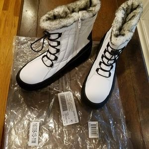 Eve winter boots size 11m